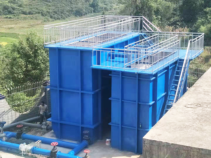 一體化凈水處理設(shè)備安裝使用現(xiàn)場圖